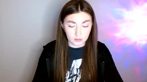 Snapshot of evachaturbatte chatting on March 17, 6:44 pm Evachaturbatte online show from March 17, 6:44 pm