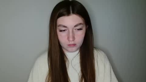 Snapshot of evachaturbatte chatting on April 27, 5:33 pm Evachaturbatte online show from April 27, 5:33 pm