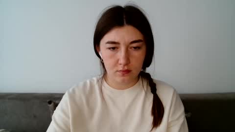 Snapshot of evachaturbatte chatting on June 3, 6:49 am Evachaturbatte online show from June 3, 6:49 am
