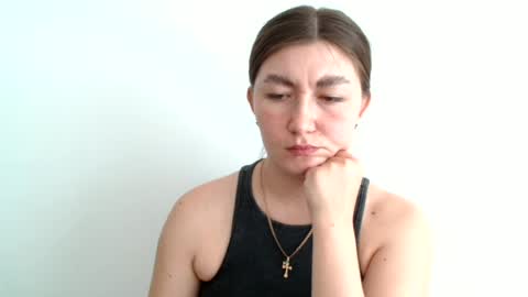 Snapshot of evachaturbatte chatting on June 27, 6:29 am Evachaturbatte online show from June 27, 6:29 am