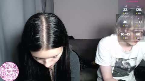 Snapshot of evacris chatting on November 16, 12:16 am evacris online show from November 16, 12:16 am