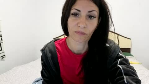 Snapshot of evacrisxxx chatting on July 15, 2:28 am hornycrissyyourlove online show from July 15, 2:28 am