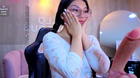 Eva online show from January 10, 1:57 pm