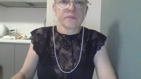evaglad online show from September 20, 3:51 am