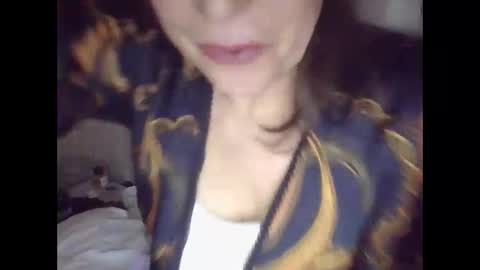 evaglad online show from November 14, 6:39 pm