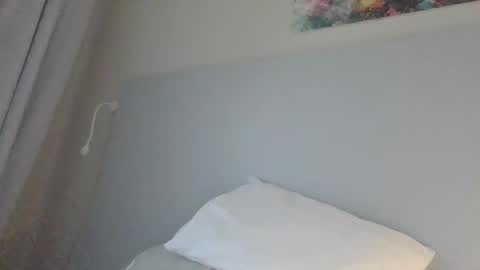 evaglad online show from November 15, 6:44 am