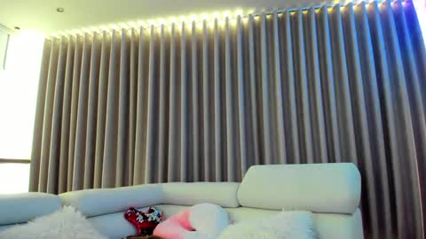 Eva Gomez online show from September 30, 7:41 pm