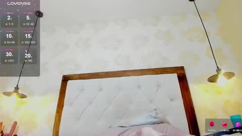 E V A  online show from February 17, 8:41 am