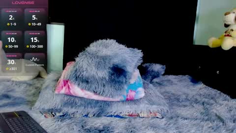 Evah Lee online show from April 14, 1:44 am