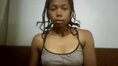 evahaldy online show from November 8, 6:24 am