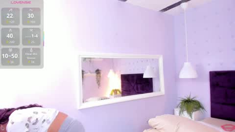 evahalston online show from October 12, 11:59 pm