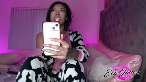 Eva online show from February 27, 1:38 am