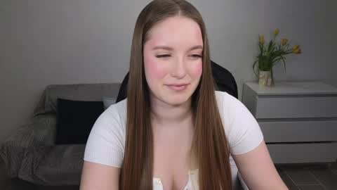 Eva online show from March 10, 4:57 pm