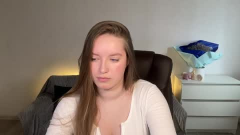 Eva online show from April 4, 8:34 am