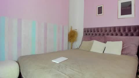 Eva online show from October 6, 3:15 am