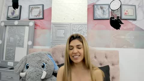 Eva online show from February 6, 2:04 pm