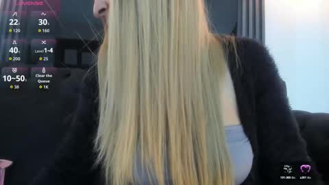 Eva online show from September 22, 1:35 pm