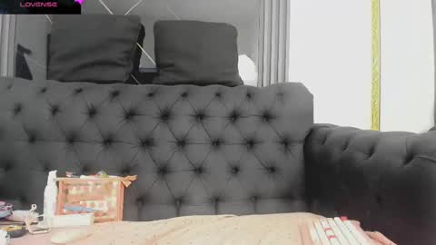 Eva online show from October 21, 1:34 pm