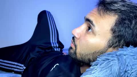 evan57036 online show from February 7, 5:31 am