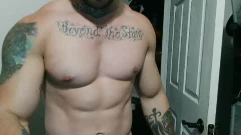 Snapshot of evancage chatting on May 22, 12:51 am evan cage online show from May 22, 12:51 am