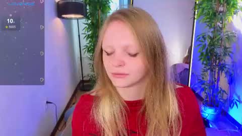Snapshot of evangel1ne chatting on June 11, 2:53 am evangel1ne online show from June 11, 2:53 am