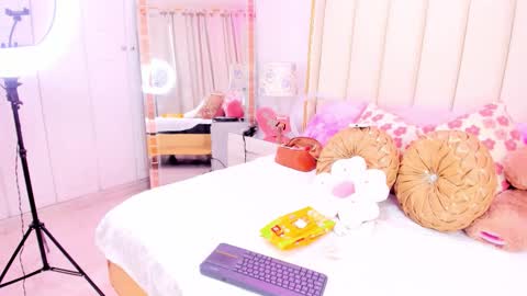 evangelin_ts online show from December 4, 1:42 pm