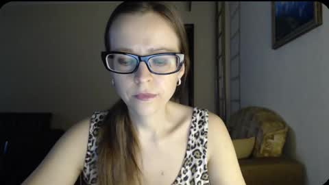 Snapshot of evangeline06 chatting on February 5, 8:32 am YourMistress online show from February 5, 8:32 am