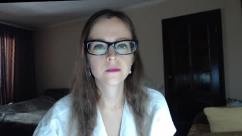 Snapshot of evangeline06 chatting on September 15, 9:20 am YourMistress online show from September 15, 9:20 am