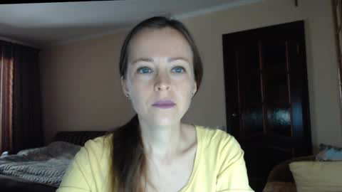 Snapshot of evangeline06 chatting on October 3, 8:55 am YourMistress online show from October 3, 8:55 am