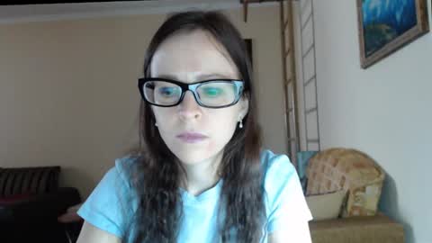 Snapshot of evangeline06 chatting on February 2, 9:41 am YourMistress online show from February 2, 9:41 am