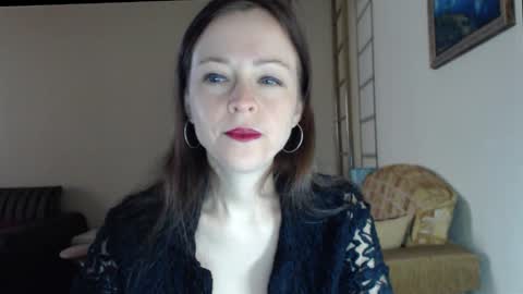 Snapshot of evangeline06 chatting on February 6, 8:29 am YourMistress online show from February 6, 8:29 am