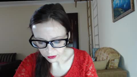 Snapshot of evangeline06 chatting on February 11, 9:14 am YourMistress online show from February 11, 9:14 am