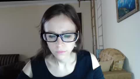 Snapshot of evangeline06 chatting on February 26, 9:19 am YourMistress online show from February 26, 9:19 am