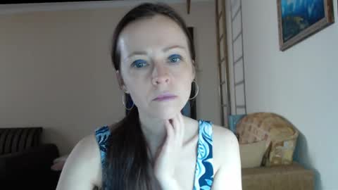 Snapshot of evangeline06 chatting on February 27, 9:31 am YourMistress online show from February 27, 9:31 am