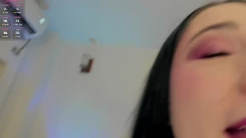 Snapshot of evangelinelovee chatting on April 24, 5:48 pm Evangeline online show from April 24, 5:48 pm