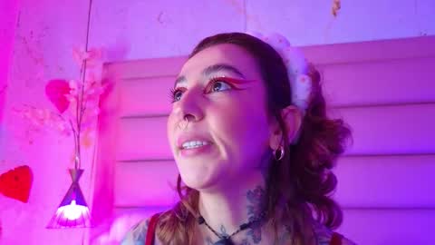 Evangelyne online show from March 23, 3:49 pm