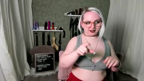 Evan Harlowe online show from April 22, 10:22 pm