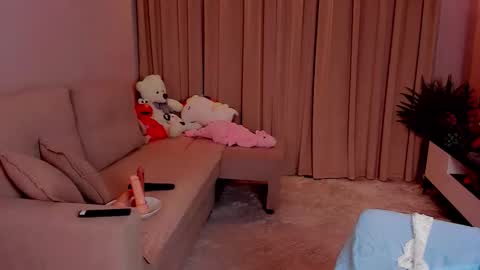 evanonsense online show from November 25, 4:18 pm