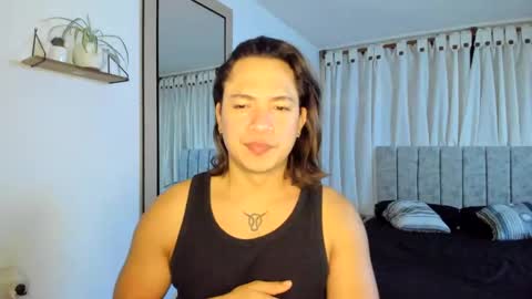 Snapshot of evans_king chatting on March 8, 9:28 am Evan online show from March 8, 9:28 am