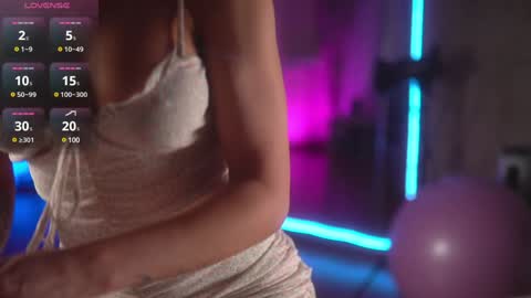 evaorion_ online show from January 25, 4:24 pm