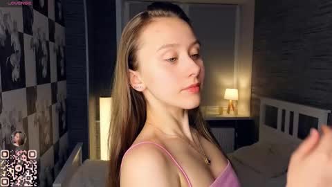 Eva online show from November 20, 7:13 pm