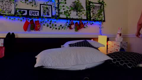 Snapshot of evasabor chatting on December 9, 10:32 am Eva online show from December 9, 10:32 am