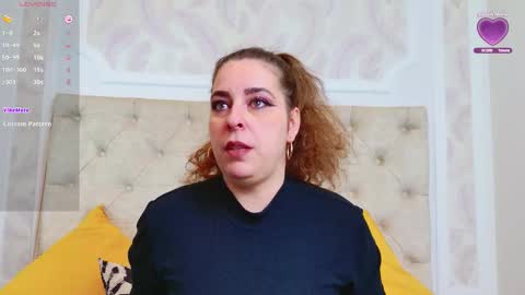 evasinclairr online show from March 4, 5:02 am