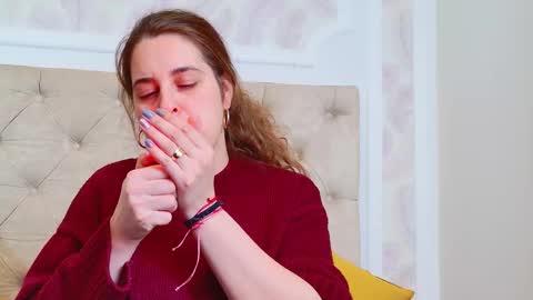 evasinclairr online show from March 18, 4:15 am