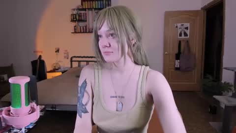 Snapshot of evathority chatting on March 7, 4:59 pm online show from March 7, 4:59 pm