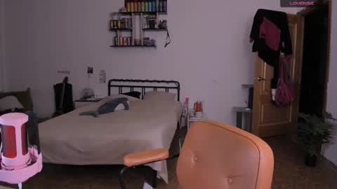 Snapshot of evathority chatting on March 15, 6:14 pm online show from March 15, 6:14 pm