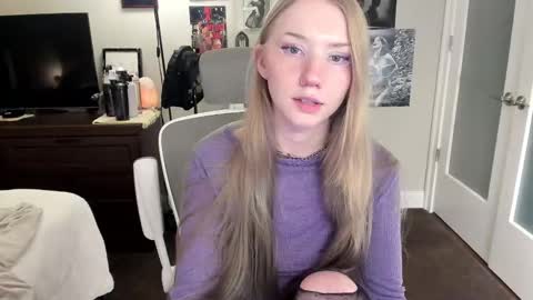 Goddess Eve online show from February 6, 11:15 pm