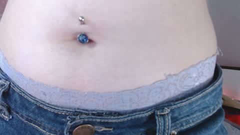 Eve Blue  friends. IG eve blue77 TW EveBlue 1 OF eveblue7 online show from December 20, 3:36 am