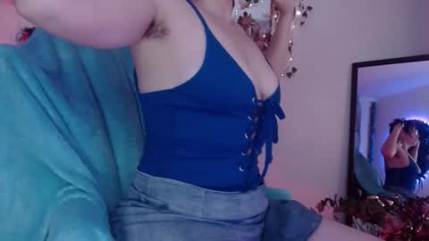 Eve Blue  friends. IG eve blue77 TW EveBlue 1 OF eveblue7 online show from September 12, 2:11 am