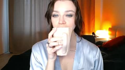 Eve  online show from December 13, 7:36 am